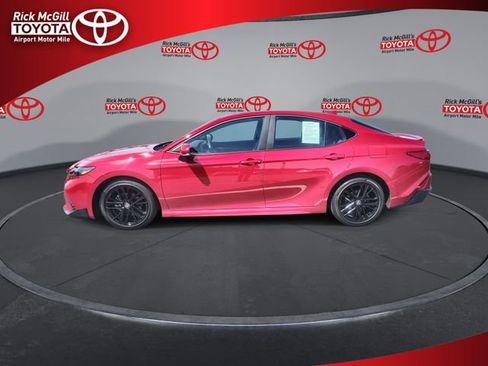 Used 2025 Toyota Camry SE w/ Multimedia Upgrade Package FWD image 5