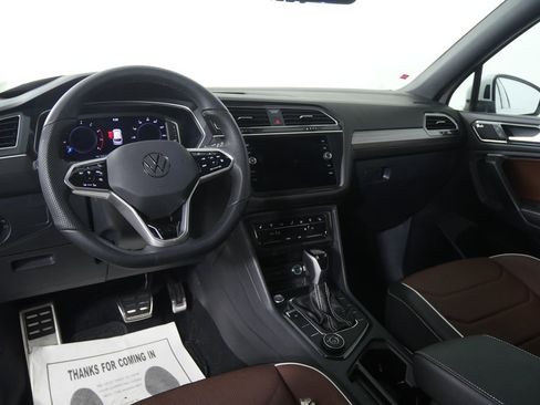 Used 2024 Volkswagen Tiguan SEL R-Line AWD/4WD image 17