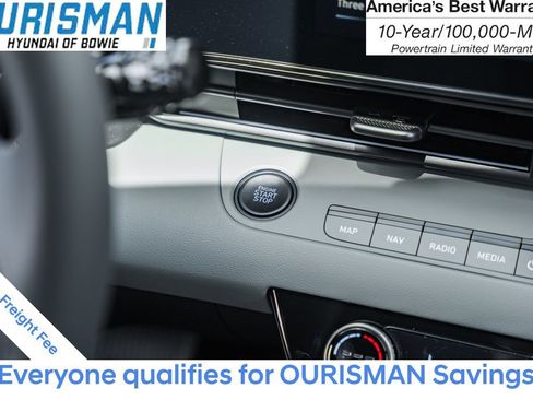 New 2025 Hyundai Elantra Limited image 21