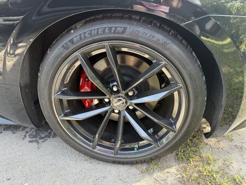 Used 2025 Nissan Z Performance w/ Floor Mat Package RWD image 7