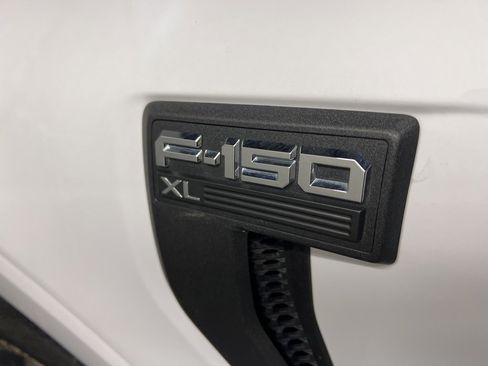 Used 2021 Ford F150 XLT w/ Trailer Tow Package image 31