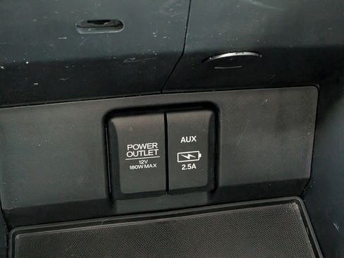 Used 2022 Honda Pilot Touring image 36