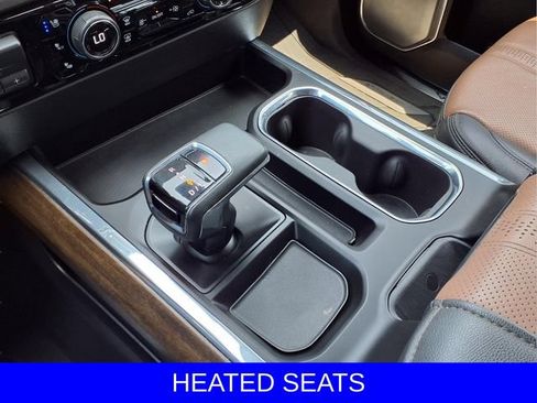 Used 2023 Chevrolet Silverado 1500 High Country w/ High Country Premium Package AWD/4WD image 12