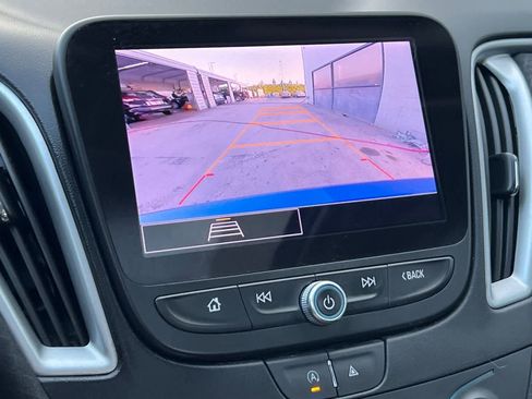 Used 2023 Chevrolet Malibu LT image 19