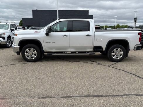 Used 2021 Chevrolet Silverado 2500 LTZ w/ LTZ Premium Package AWD/4WD image 4