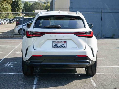 Used 2025 Lexus NX 250 FWD w/ Accessory Package (Z1) image 5