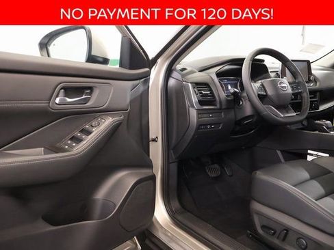 New 2026 Nissan Rogue SV w/ SV Premium Package image 12