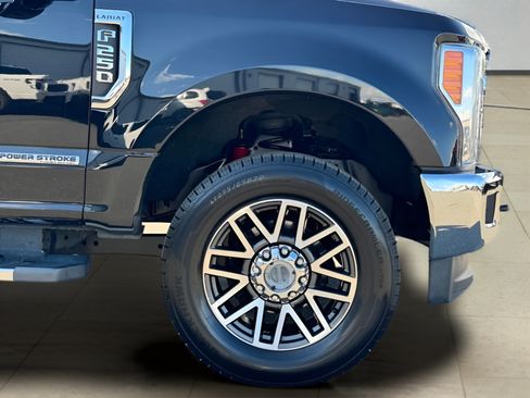 Used 2019 Ford F250 Lariat w/ Lariat Ultimate Package AWD/4WD image 51