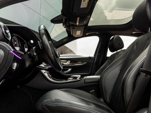 Used 2017 Mercedes-Benz E 300 4MATIC image 18