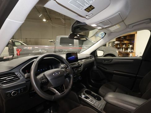 Used 2024 Ford Escape Active image 9