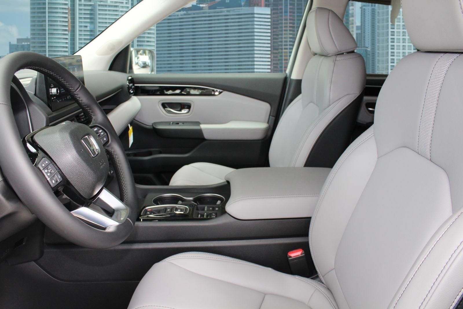 New 2025 Honda Pilot EX-L image 17