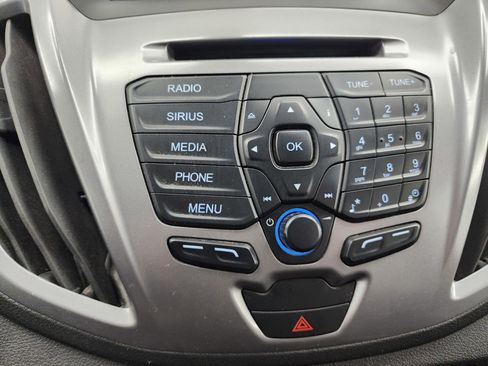 Used 2019 Ford Transit 350 XLT image 41