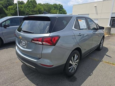Used 2024 Chevrolet Equinox LT FWD image 4
