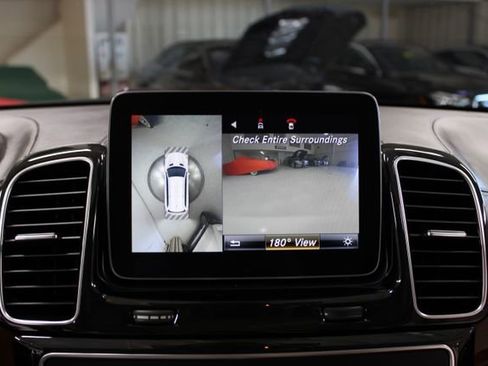 Used 2019 Mercedes-Benz GLS 550 4MATIC image 31