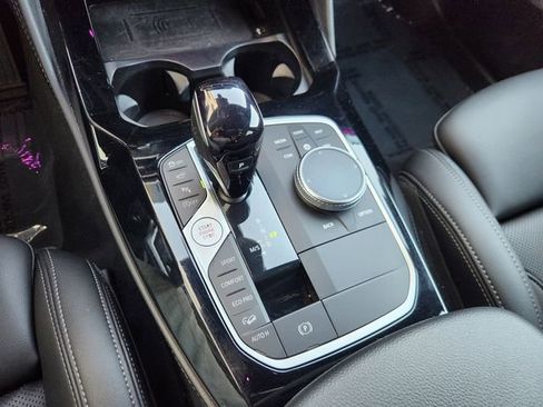 Used 2023 BMW X4 xDrive30i w/ Parking Assistance Package image 17