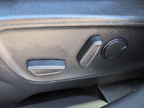 Used 2022 Ford Escape SEL AWD/4WD image 17