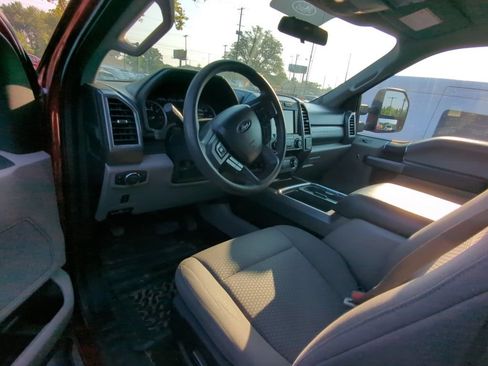 Used 2019 Ford F250 XLT w/ XLT Value Package AWD/4WD image 8