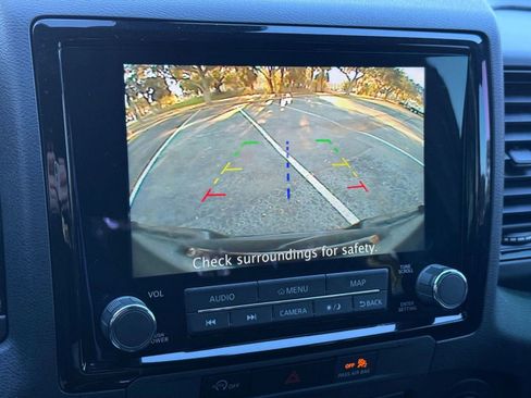 Used 2024 Nissan Frontier PRO-4X w/ Technology Package image 24