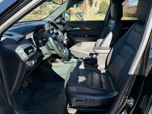 Used 2021 Chevrolet TrailBlazer ACTIV w/ Convenience Package image 9