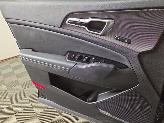Certified 2025 Kia Sportage SX FWD image 28
