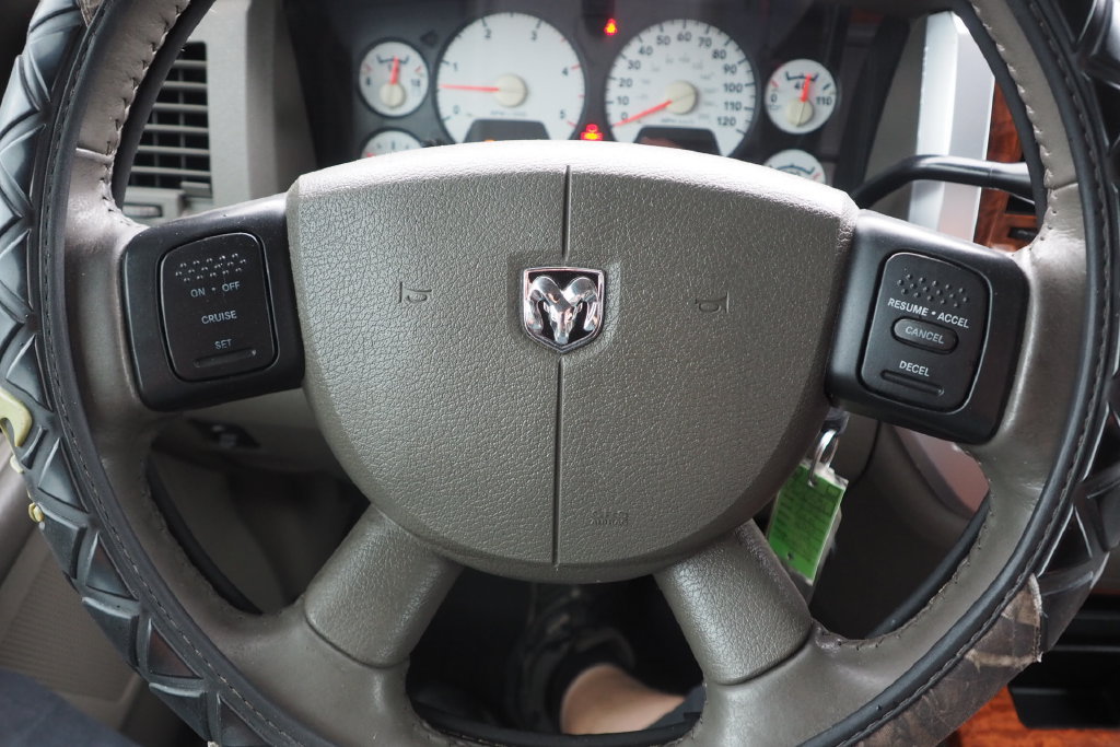 Used 2006 Dodge Ram 2500 Truck Laramie AWD/4WD image 27