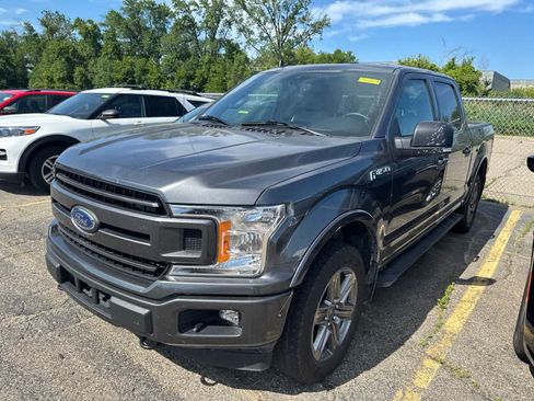Used 2020 Ford F150 XLT w/ Equipment Group 302A Luxury AWD/4WD image 25