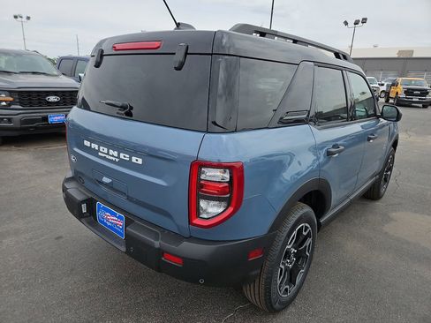 New 2026 Ford Bronco Sport Outer Banks image 11