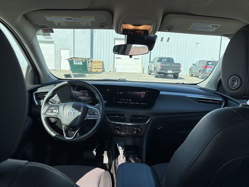 Used 2025 Buick Encore GX Preferred image 25