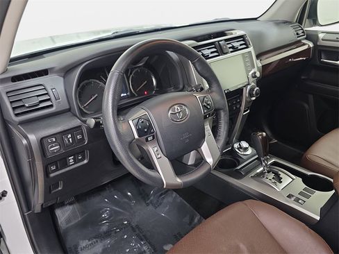 Used 2024 Toyota 4Runner Limited image 16