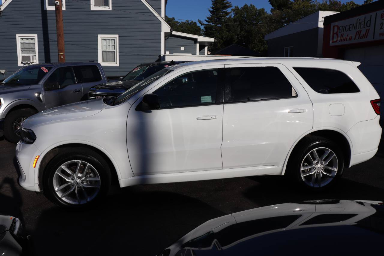 Used 2025 Dodge Durango GT AWD/4WD image 2