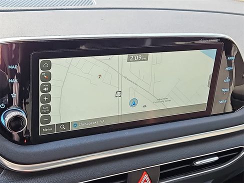 Used 2023 Hyundai Sonata SEL w/ Preferred Accessory Package image 16