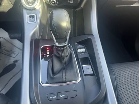 Used 2024 Dodge Hornet GT image 25