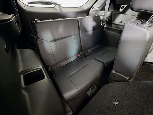 Used 2022 Mitsubishi Outlander SEL image 28