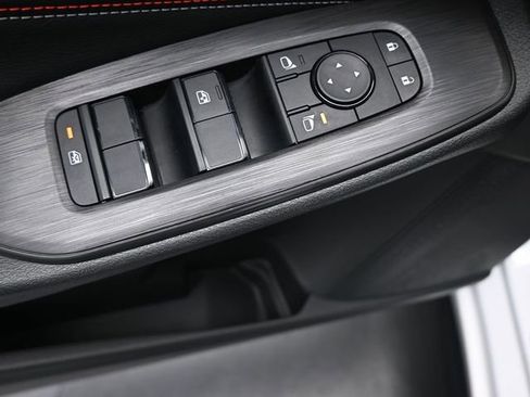 New 2026 Nissan Sentra SR w/ Floor Mat Package image 13