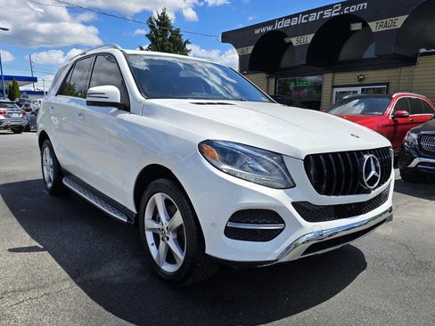 Used 2018 Mercedes-Benz GLE 350 4MATIC image 37