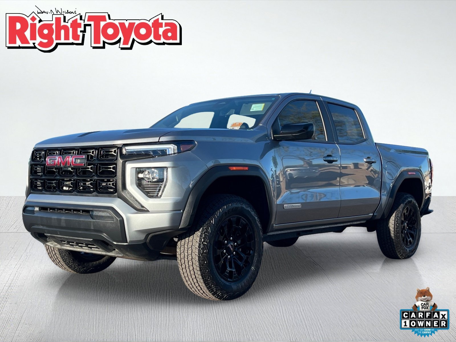 Used 2026 GMC Canyon Elevation RWD image 1