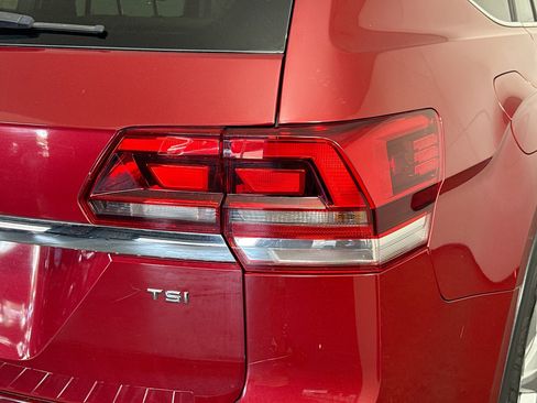 Used 2018 Volkswagen Atlas SE image 34