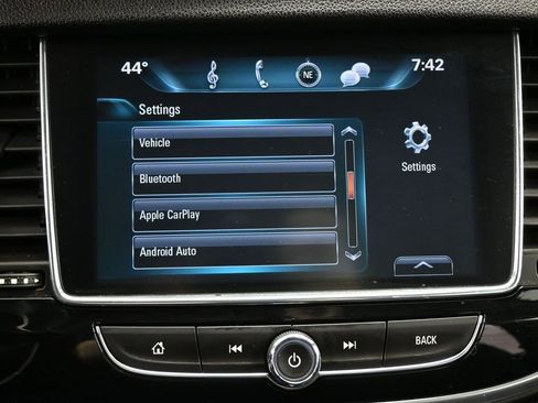 Used 2018 Buick Encore Preferred image 25