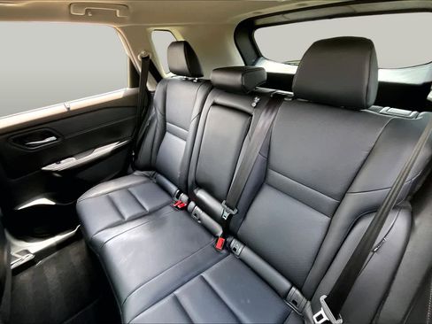 Certified 2023 Nissan Rogue SV w/ SV Premium B Package FWD image 18