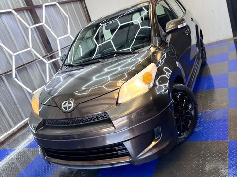 Used 2011 Scion xD Hatchback 4D image 14