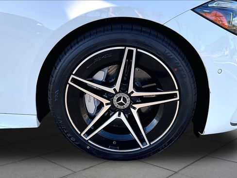 Used 2023 Mercedes-Benz C 300 4MATIC Sedan image 10