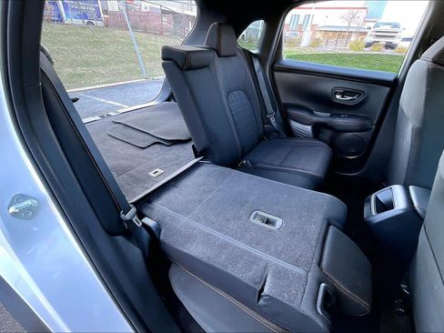 Used 2023 Honda HR-V Sport image 20