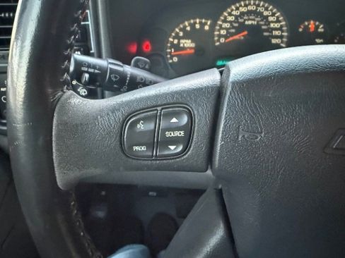 Used 2005 Chevrolet Tahoe Z71 w/ Preferred Equipment Group image 27