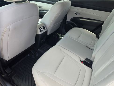 Used 2025 Hyundai Tucson SEL image 15