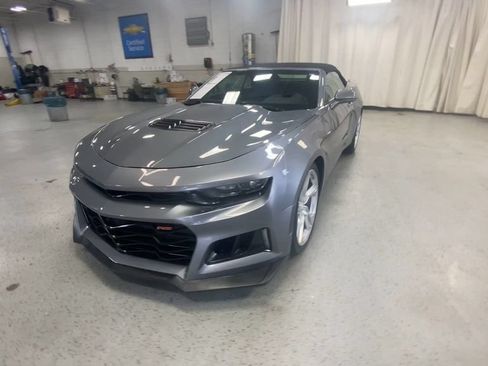 Used 2022 Chevrolet Camaro LT w/ RS Package RWD image 5