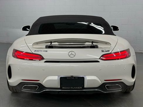 Used 2018 Mercedes-Benz AMG GT C image 12