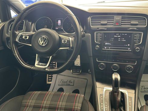 Used 2017 Volkswagen GTI S FWD image 19