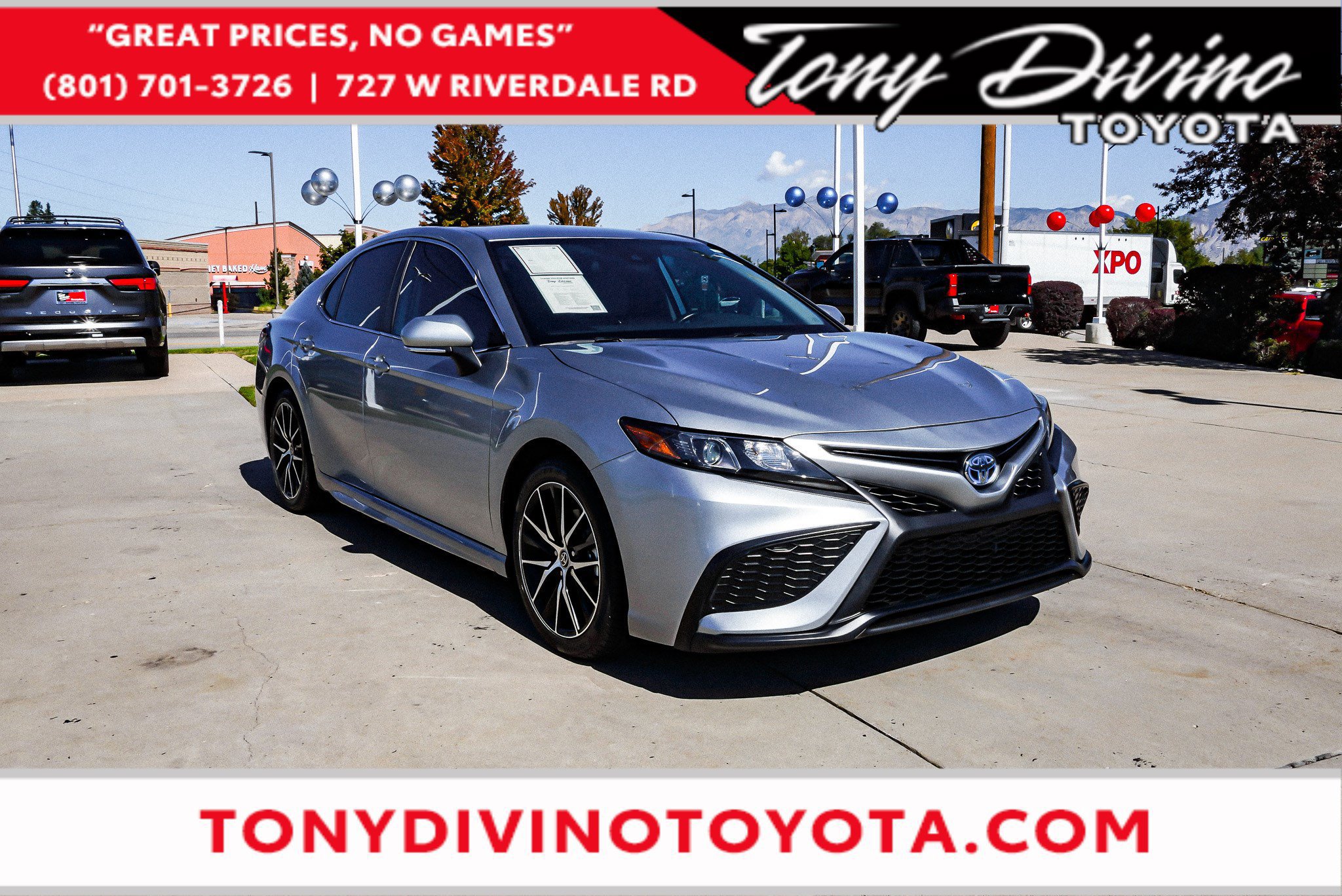Certified 2024 Toyota Camry SE FWD image 1
