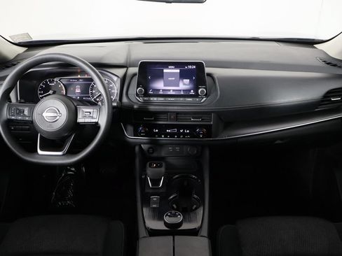 Used 2024 Nissan Rogue SV AWD/4WD image 13