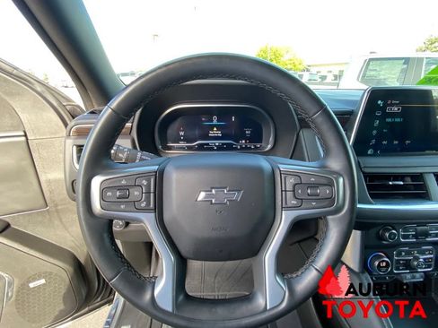 Used 2023 Chevrolet Suburban Z71 w/ Luxury Package AWD/4WD image 45